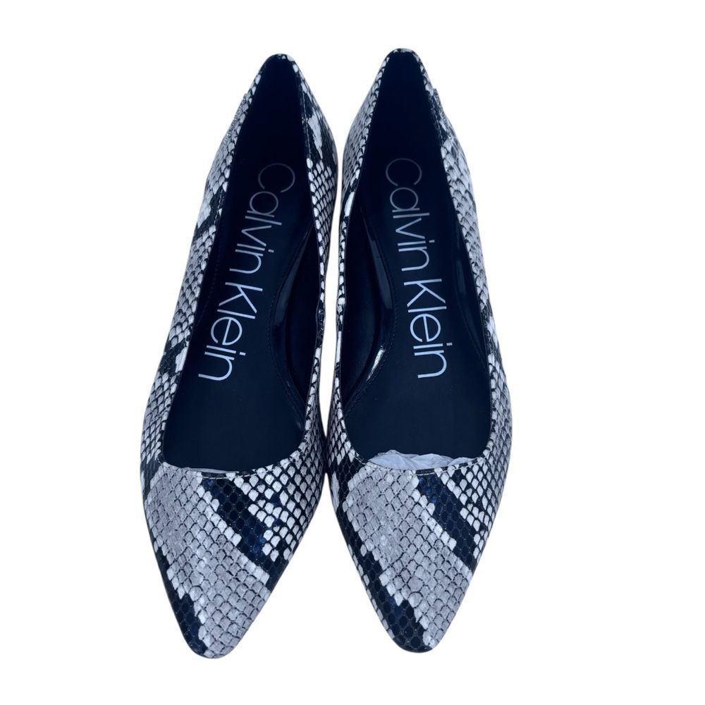 Calvin Klein Emerin Snake-Print Flats Sz. 7